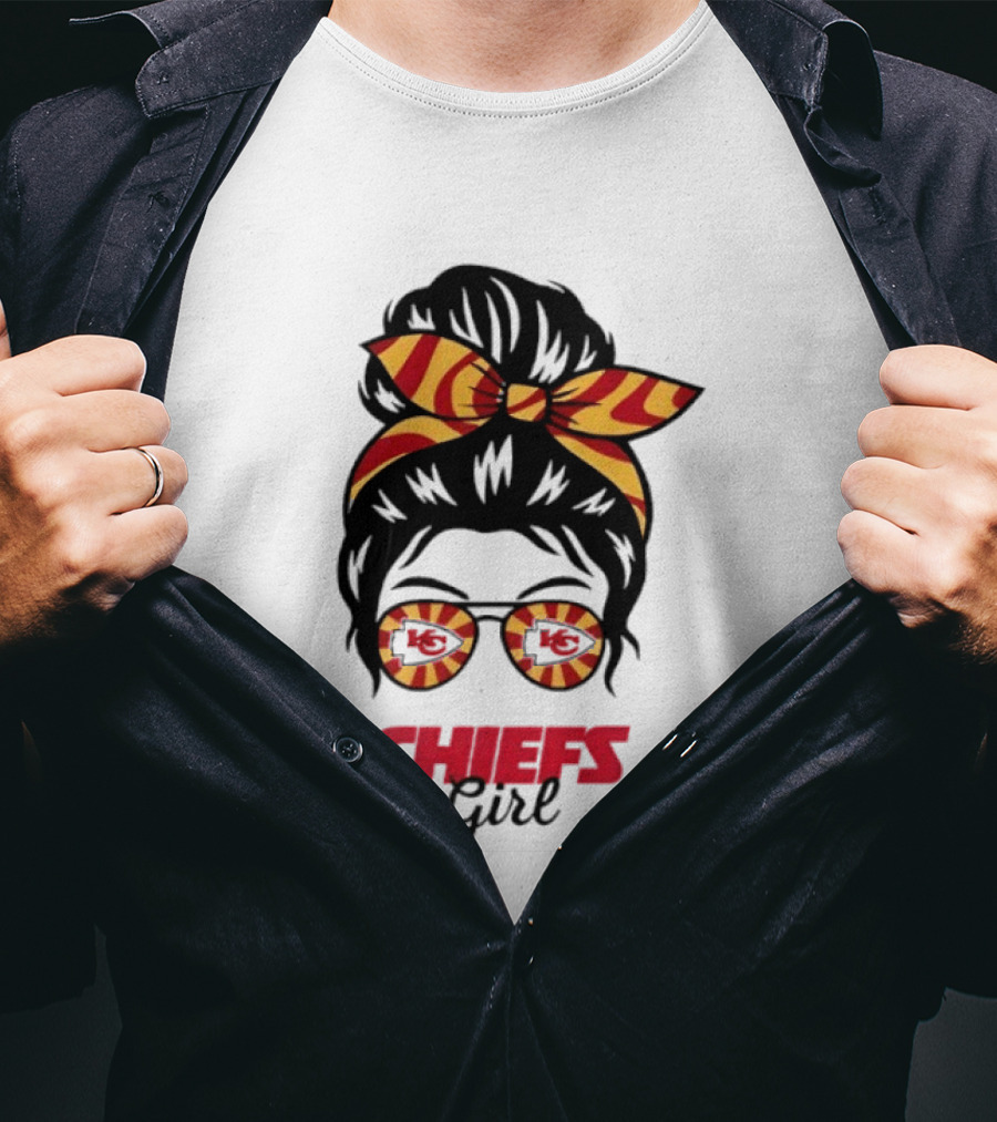 Kansas City Chiefs Girl Messy Bun With Striped Bow And Glasses T-Shirt