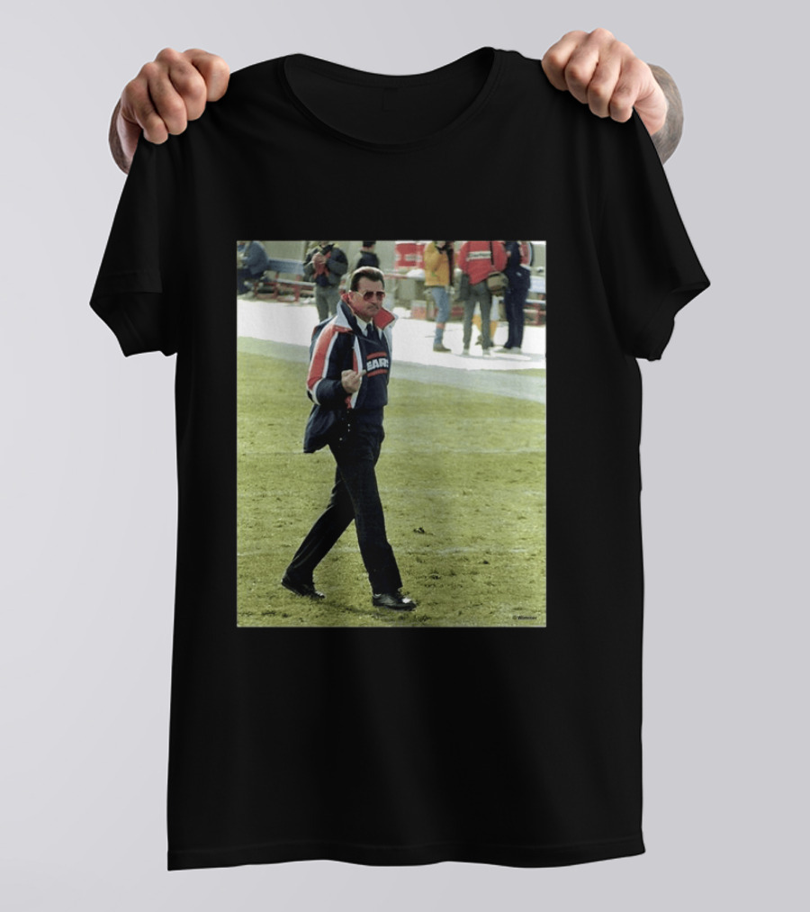 Chicago Bears Mike Ditka Da Coach Middle Finger Meme T-Shirt