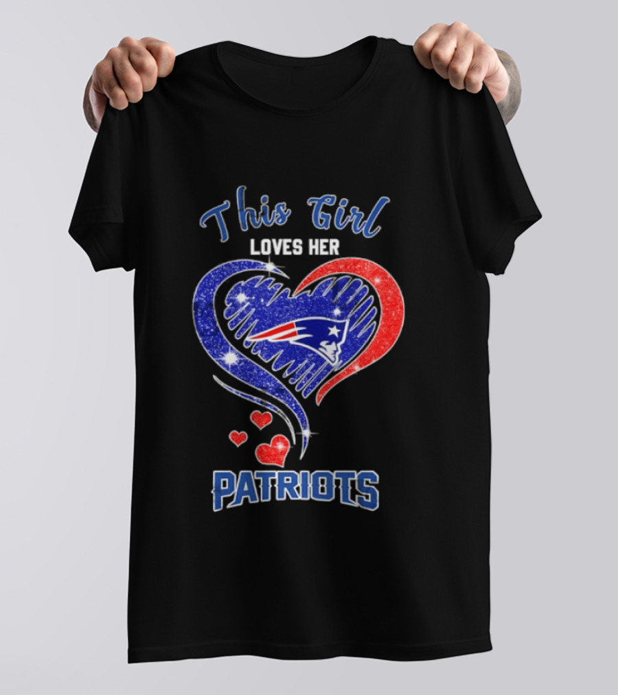 This Girl Loves Her New England Patriots Heart Sparkle T-Shirt