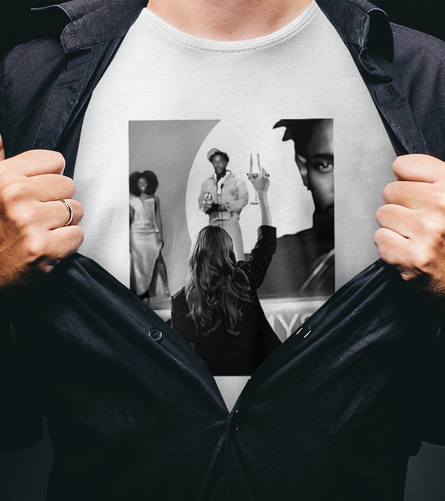 Taylor Celebrates Kendrick Lamar Grammy Win T-Shirt