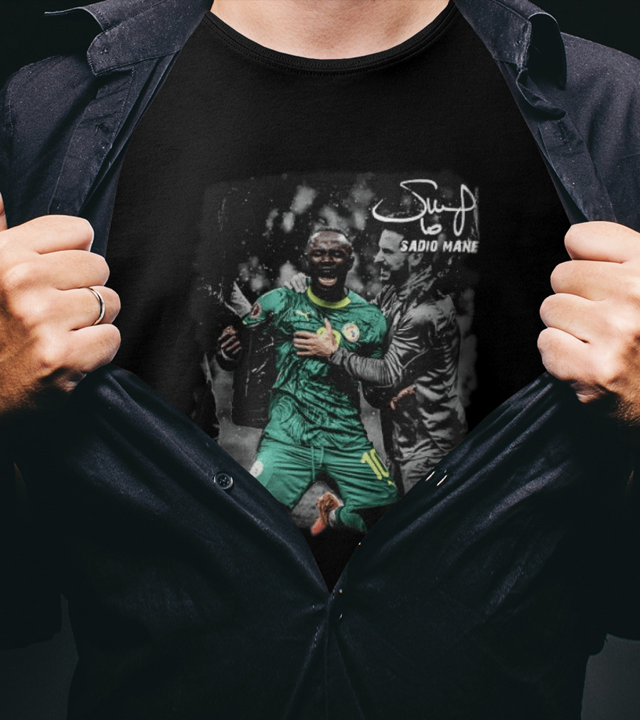 Sadio Mane Senegal National Team Celebration Soccer T-Shirt