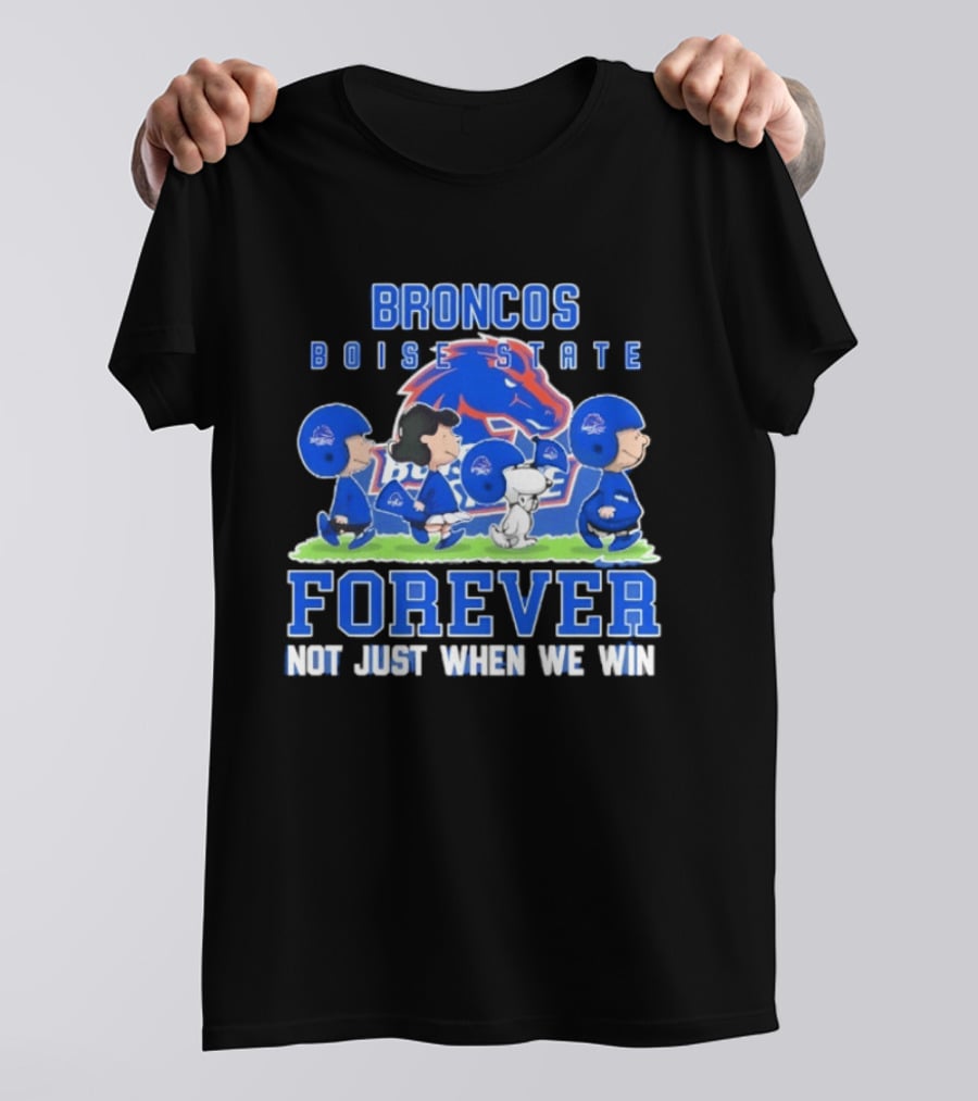 Boise State Broncos Peanuts Characters Loyalty Forever Winning T-Shirt
