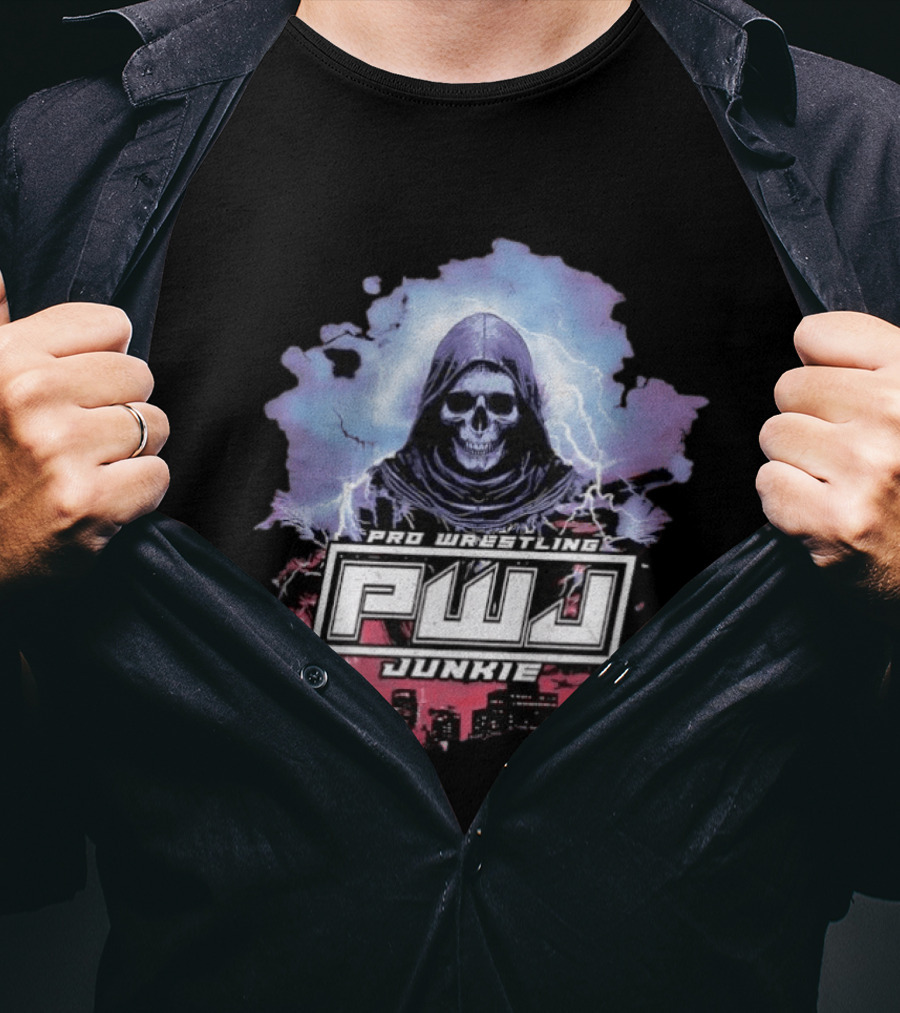 Pro Wrestling PWJ Junkie Skeleton Lightning Cityscape T-Shirt
