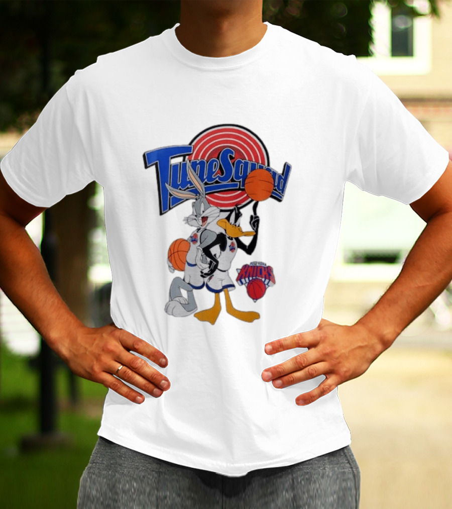 TuneSquad Bugs Bunny Daffy Duck New York Knicks Basketball Sports T-Shirt
