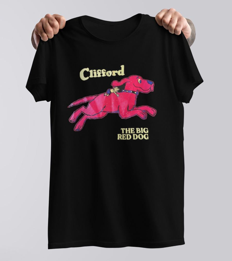 Clifford The Big Red Dog Running With Emily Elizabeth Classic Kids T-Shirt
