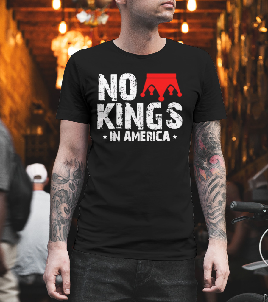 No Kings In America Red Crown T-Shirt