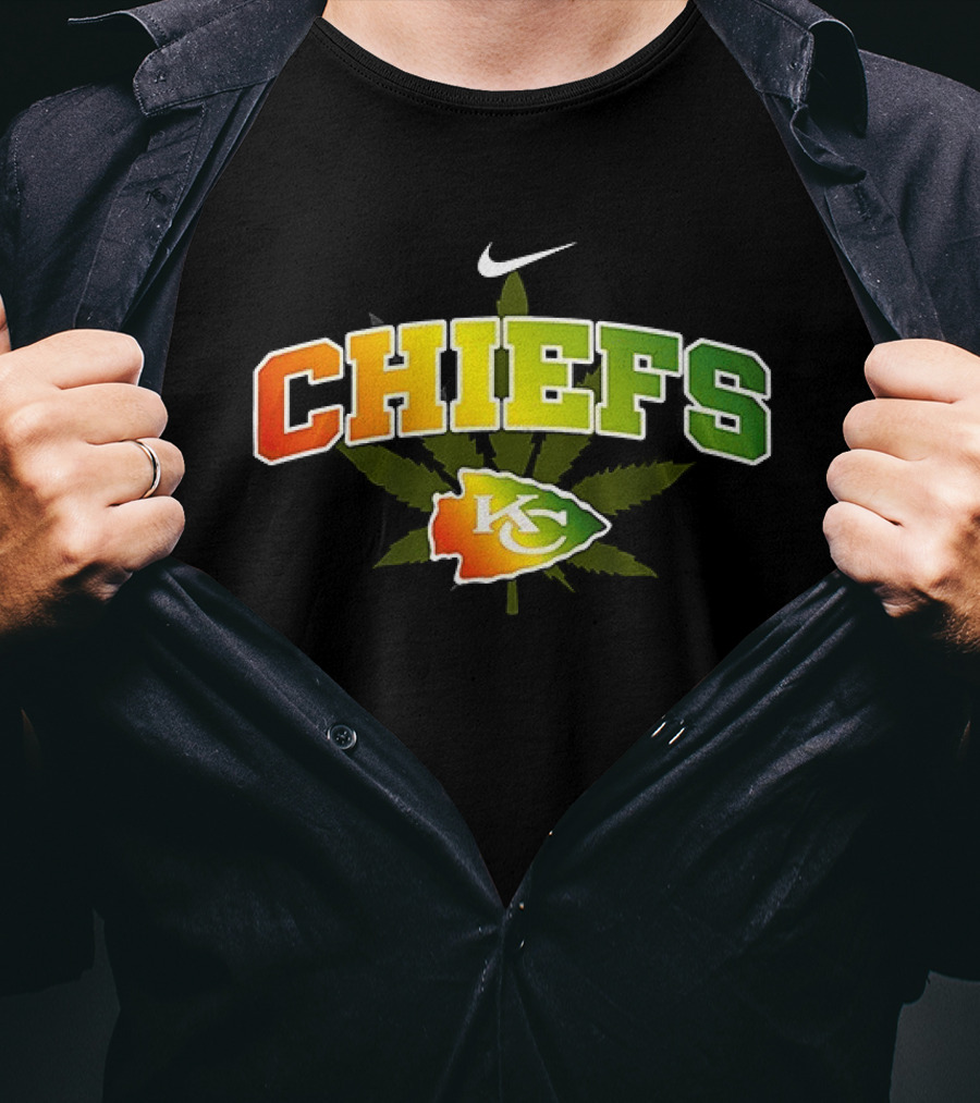 Kansas City Chiefs One Love Nike Chiefs Leaf T-Shirt