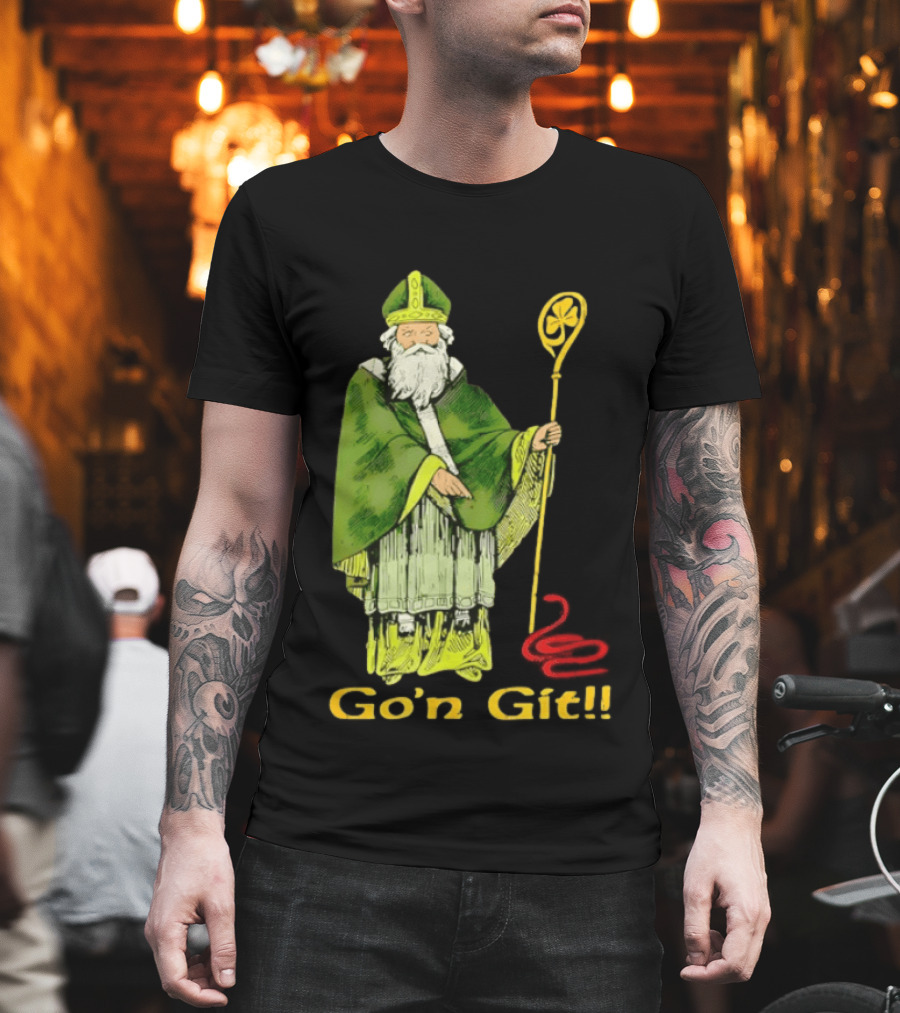 Go'n Git St Patrick Vintage Illustration With Staff And Smoke T-Shirt