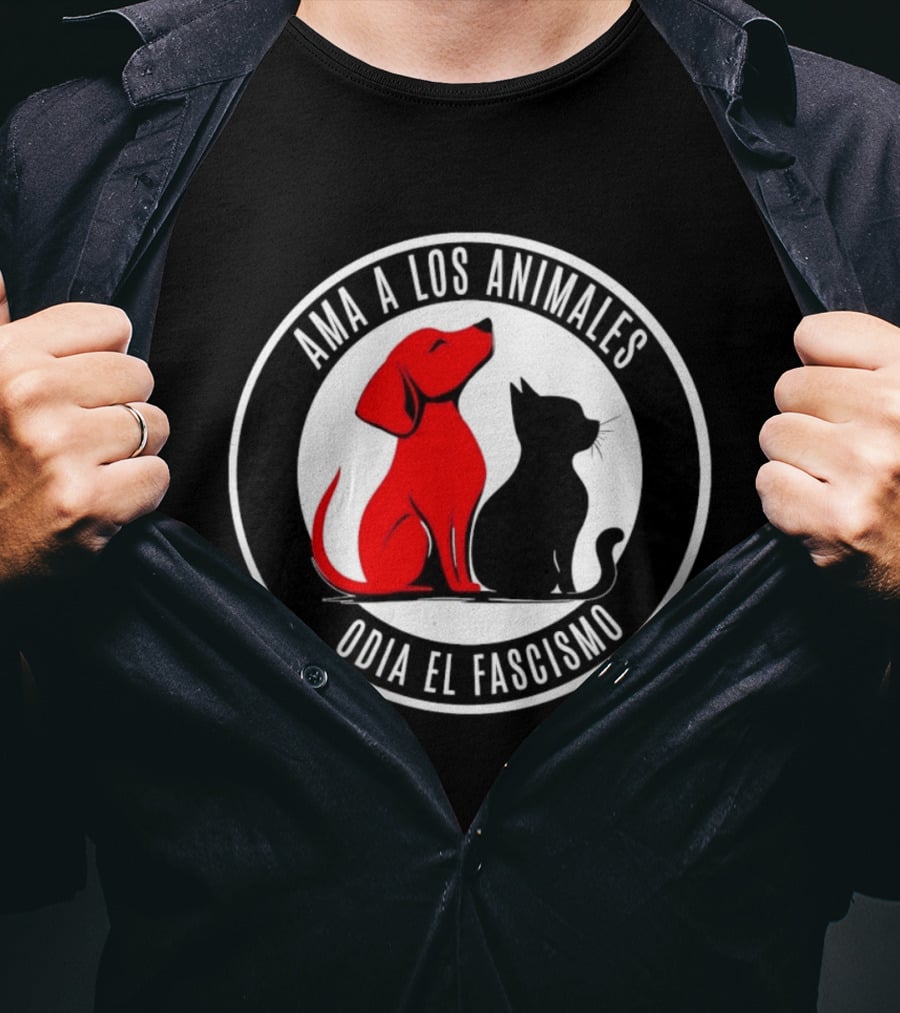 Ama A Los Animales Odia El Fascismo Perro Rojo Gato Negro Círculo Blanco Negro T-Shirt