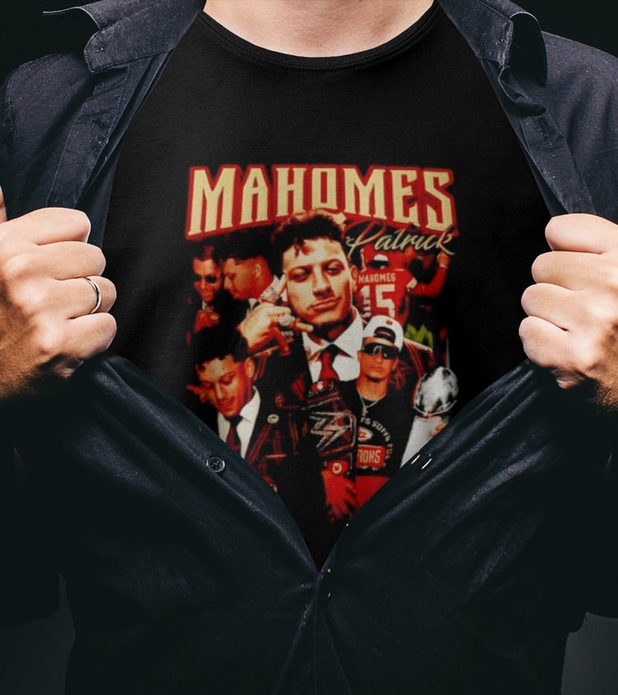 Mahomes 90s Retro Style Football Champion T-Shirt