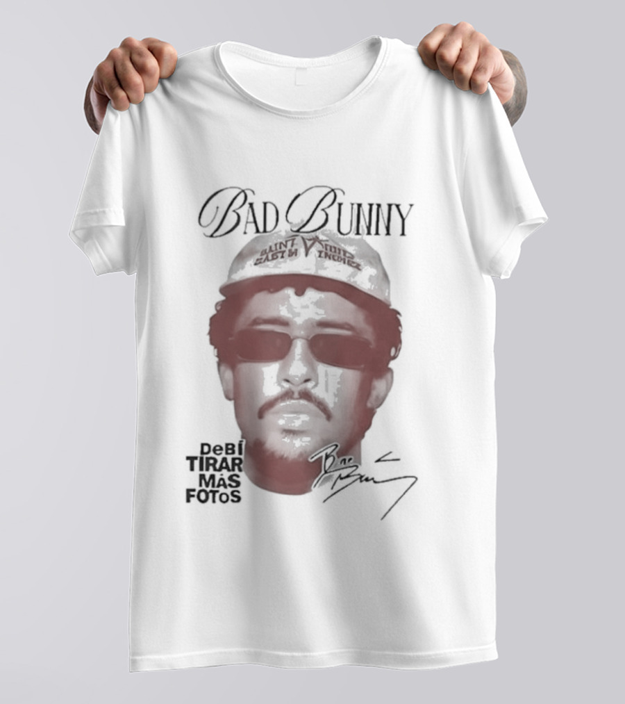 Bad Bunny Debi Tirar Mas Fotos Face T-Shirt