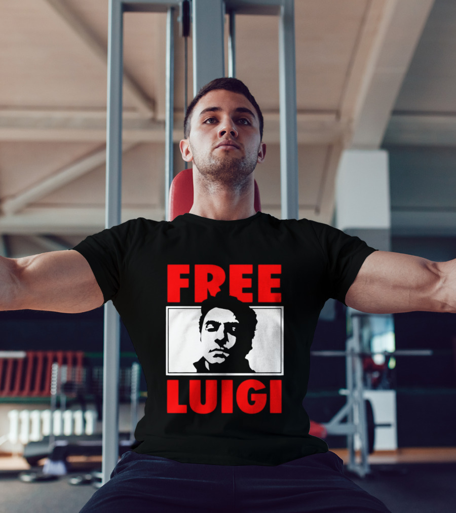 Free Luigi Mangione Shot Face Red T-Shirt