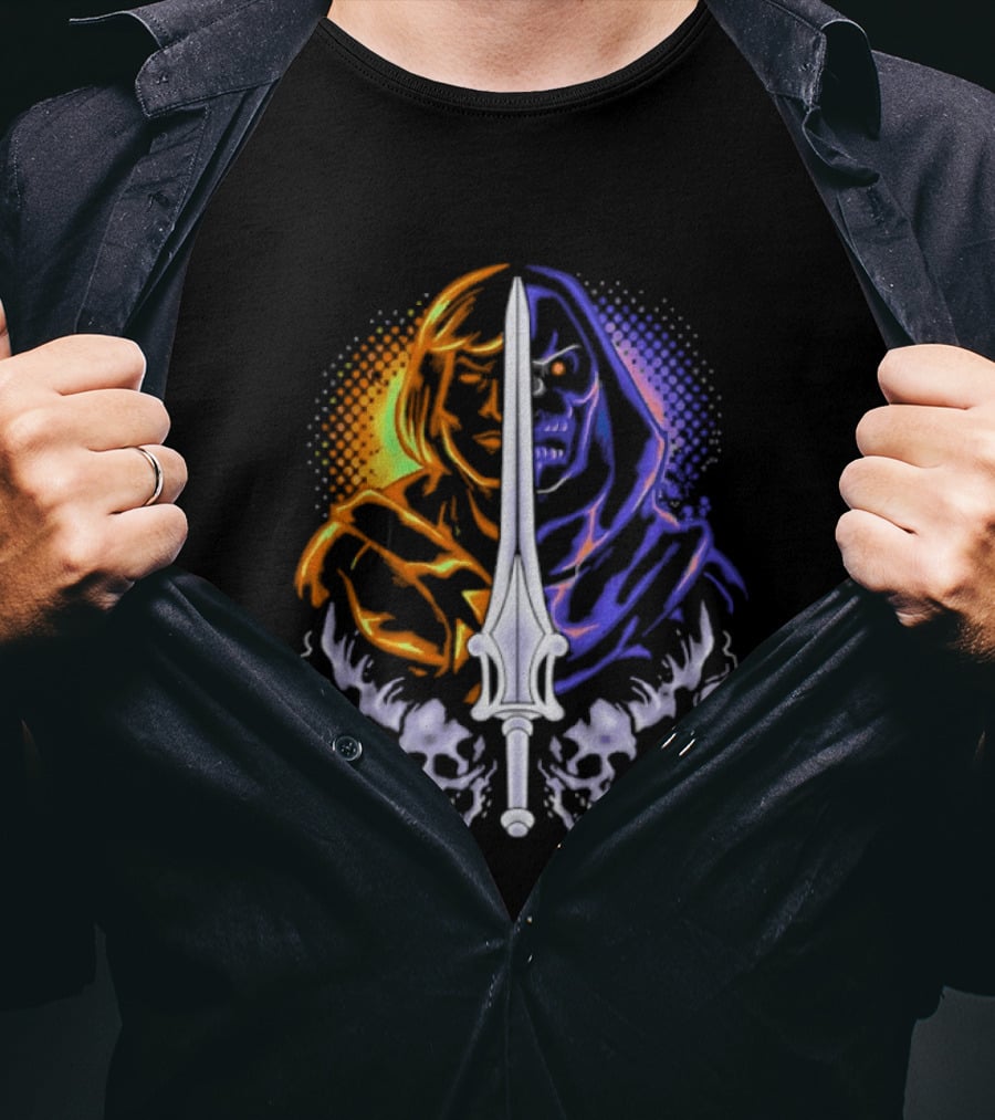 He Man Skeletor Sword Face Split Masters Of The Universe T-Shirt