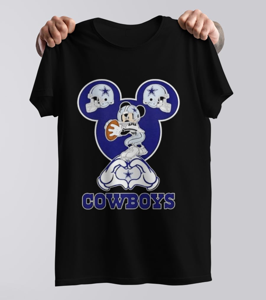 Dallas Cowboys Mickey Mouse Heart Hands Football Helmets T-Shirt