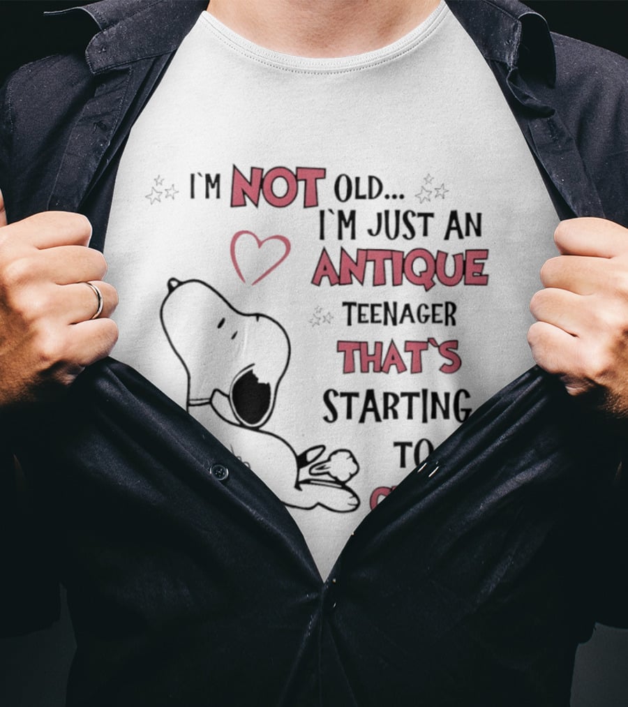 I'm Not Old Just An Antique Teenager Starting To Creak Snoopy Heart Stars T-Shirt