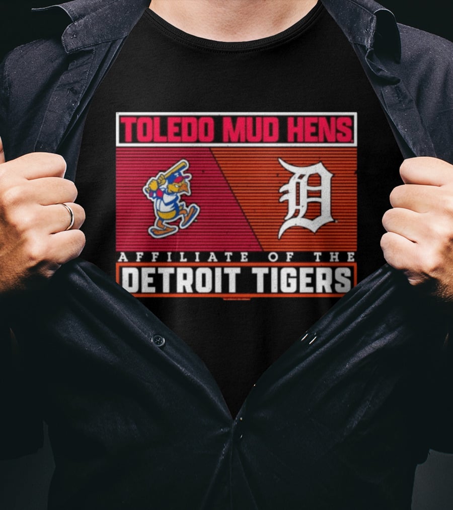 Toledo Mud Hens Detroit Tigers Affiliate Baseball Team Logo Retro Cartoon Bird T-Shirt