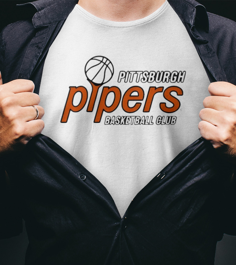 Pittsburgh Pipers Basketball Club Retro Team Branding T-Shirt