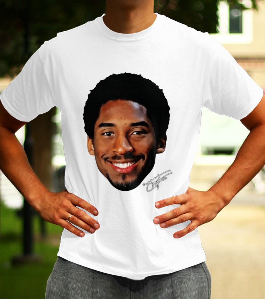 Kobe Bryant Big Face All Smiles NBA Legend T-Shirt