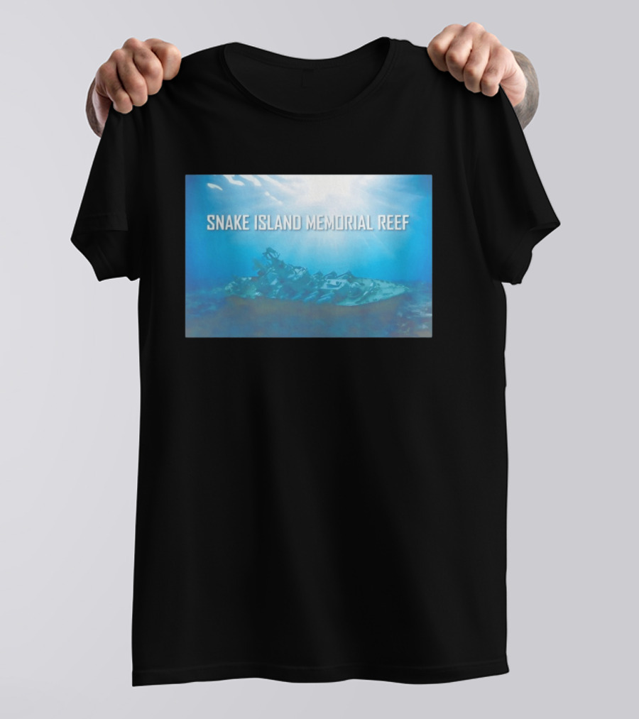 Snake Island Memorial Reef Submerged Ship Ocean Scene T-Shirt