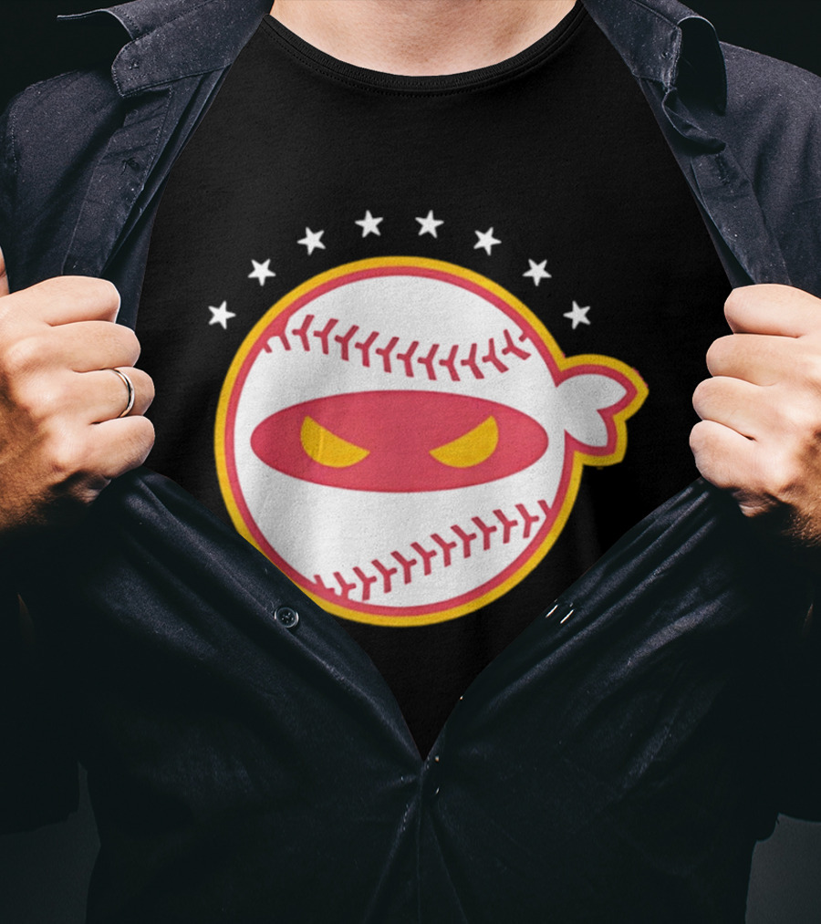 Venezuela Baseball Ninja Stars Pitching Ninja T-Shirt