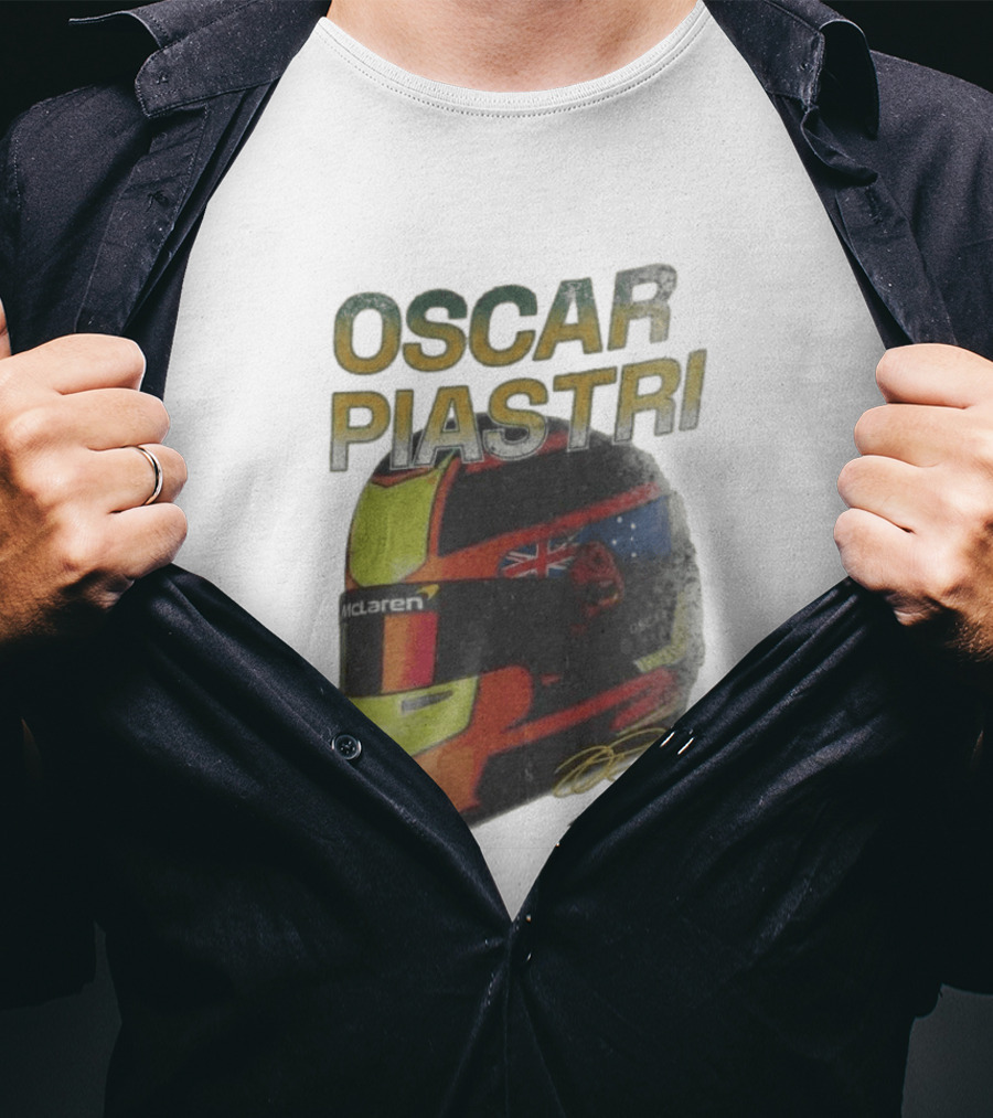Oscar Piastri McLaren Racing Helmet Flag Signature T-Shirt