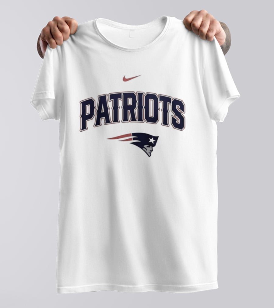 Snoopy Charlie Brown New England Patriots Put On The Armor Of God Let's Go Patriots Nike Patriots T-Shirt