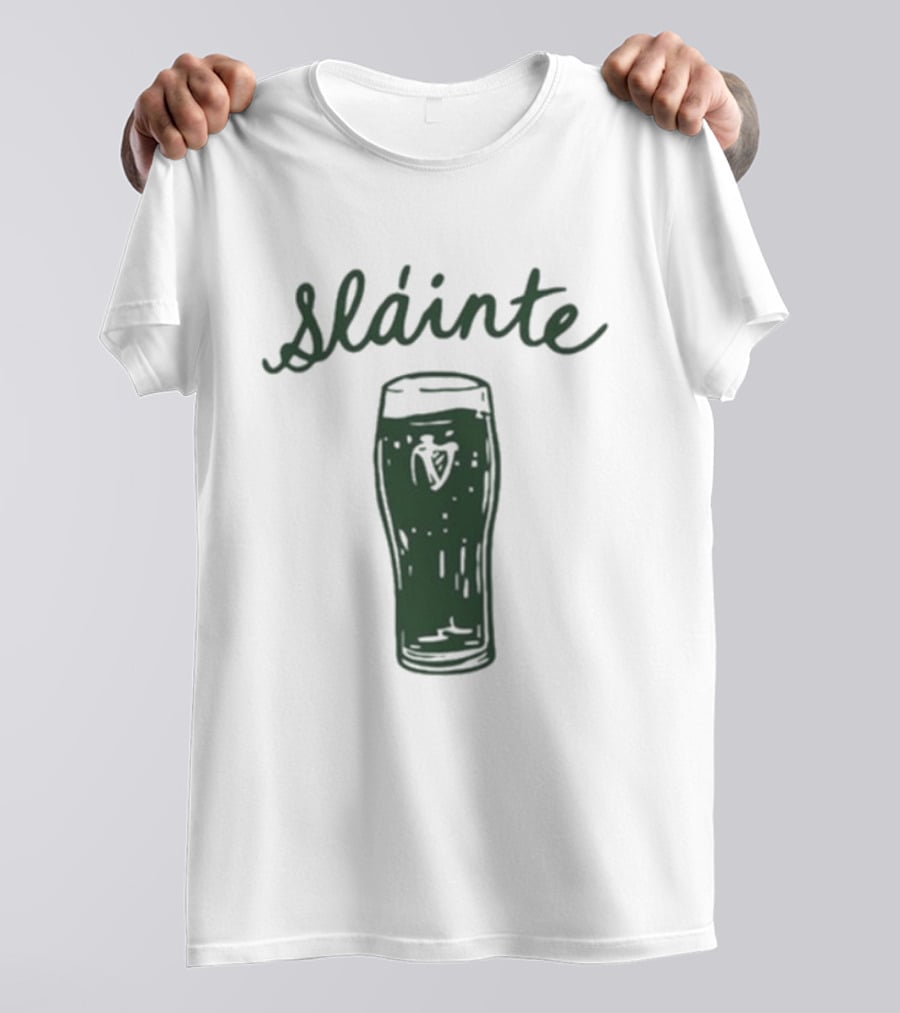 St. Patrick's Day Sláinte Irish Pint Glass Cheers T-Shirt
