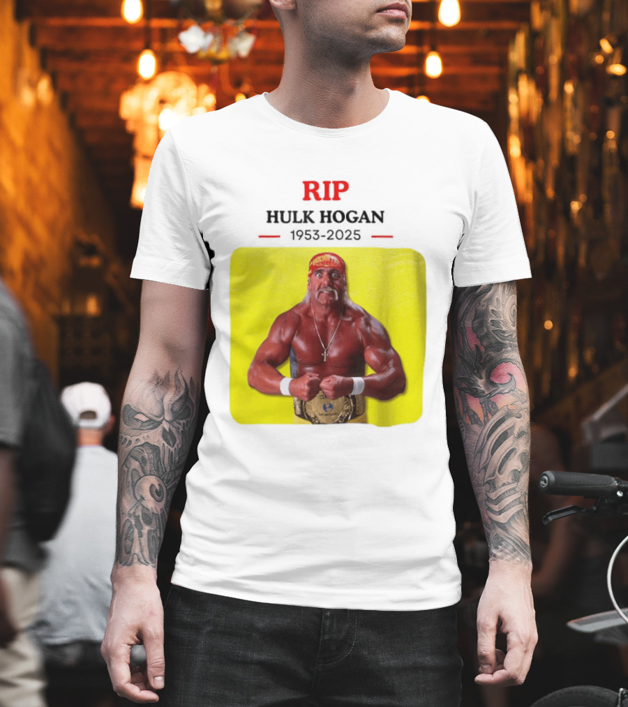 RIP Hulk Hogan 1953 2025 Wrestling Legend T-Shirt