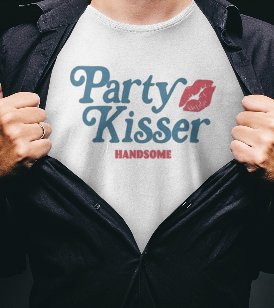 Handsome Party Kisser Lip Print T-Shirt