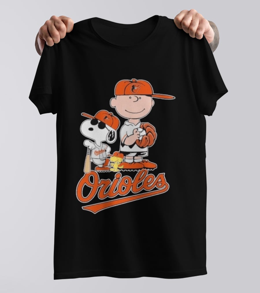 2026 Snoopy Charlie Brown Peanuts Baseball Orioles T-Shirt