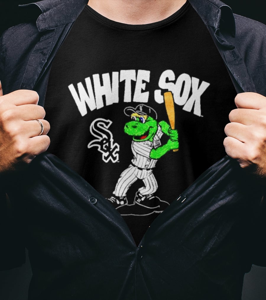 Chicago White Sox Southpaw Mascot Batting Baseball Team T-Shirt
