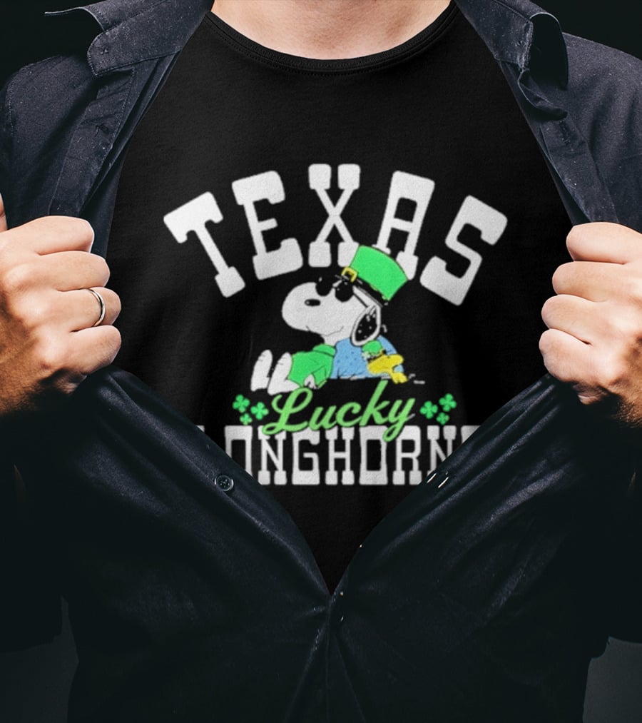 Texas Longhorns Lucky Snoopy St. Patrick's Day T-Shirt