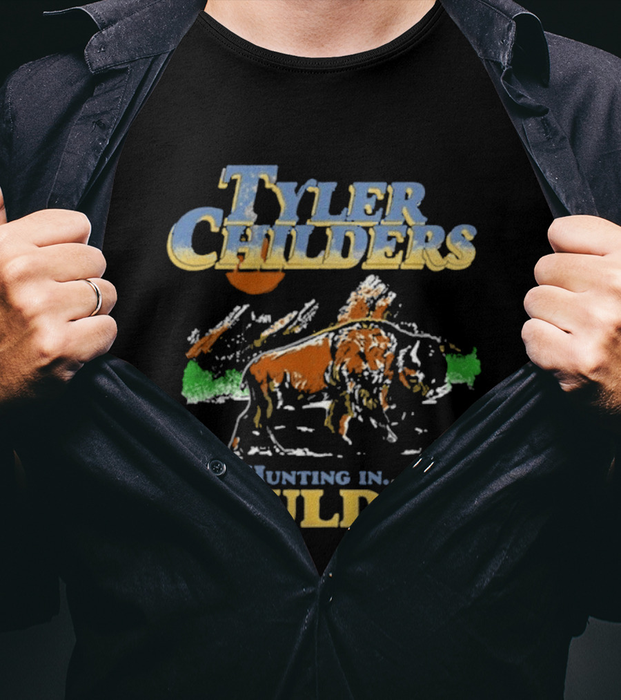 Tyler Childers Hunting In Boulder Event Buffalo Scene T-Shirt