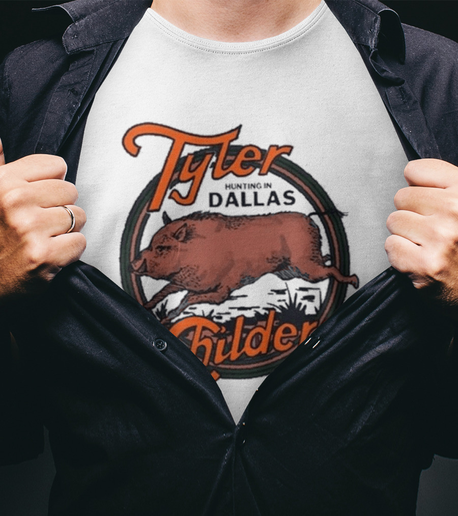 Tyler Childers Dallas Dos Equis Pavilion Pig T-Shirt