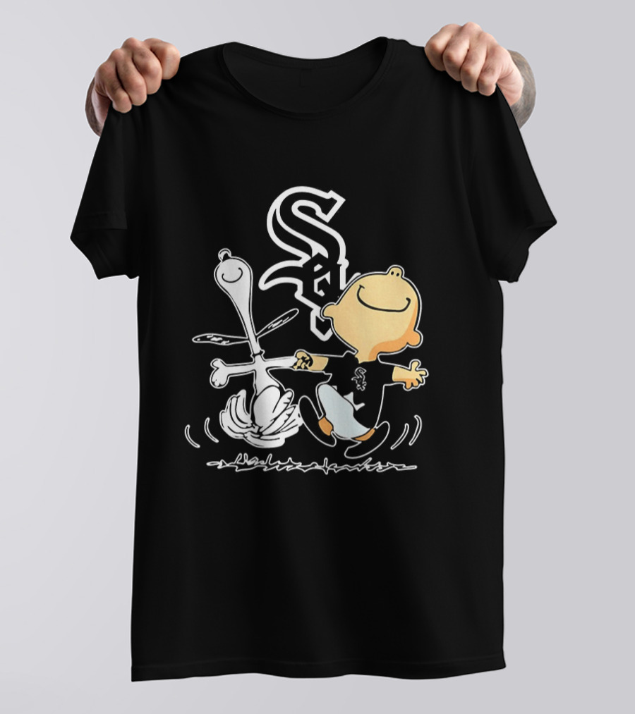 Charlie Brown Snoopy Chicago White Sox Dance Peanuts Comic Strip T-Shirt