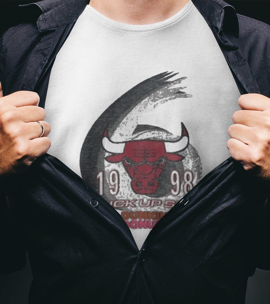 1998 Chicago Bulls Pick Up Six Dunkin' Donuts Promo T-Shirt