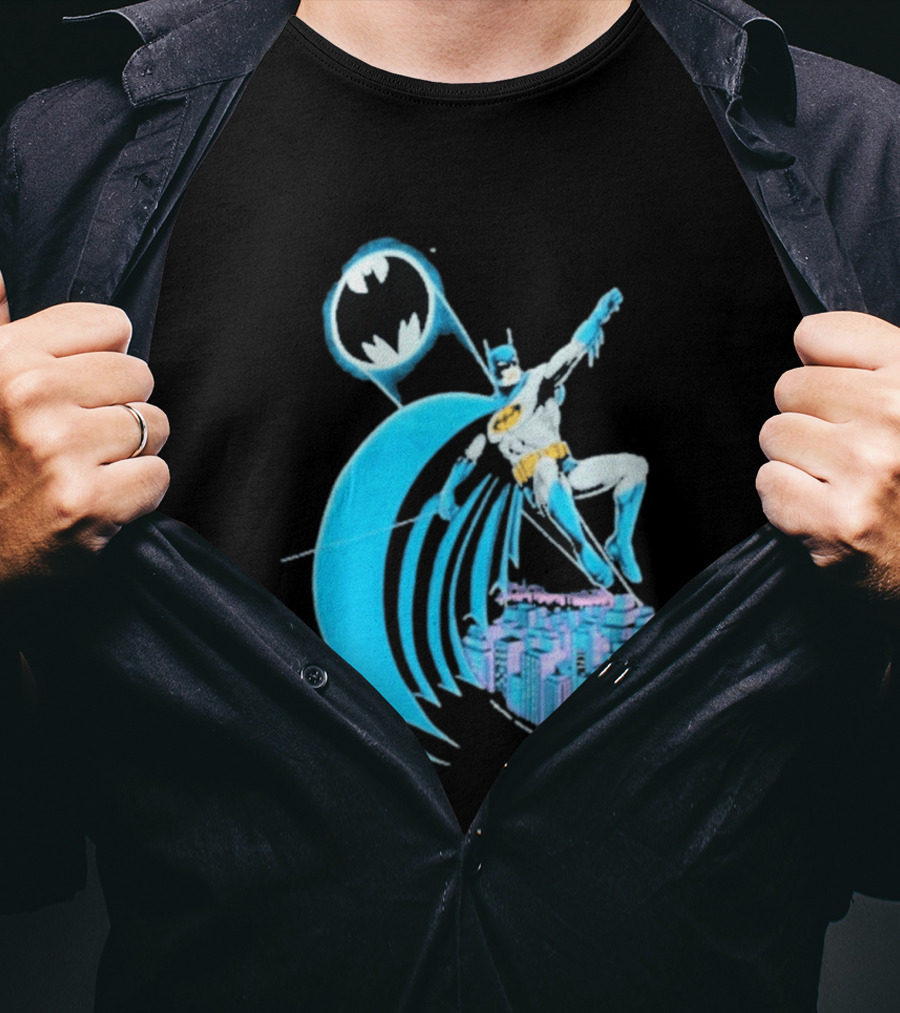 Wyco 1988 Batman DC Comics Retro Hero Gotham City Scene T-Shirt