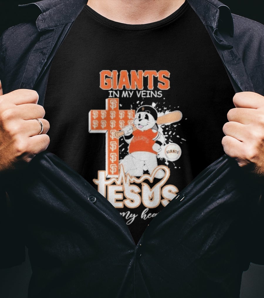 San Francisco Giants In My Veins Jesus In My Heart Baseball Cross Panda T-Shirt