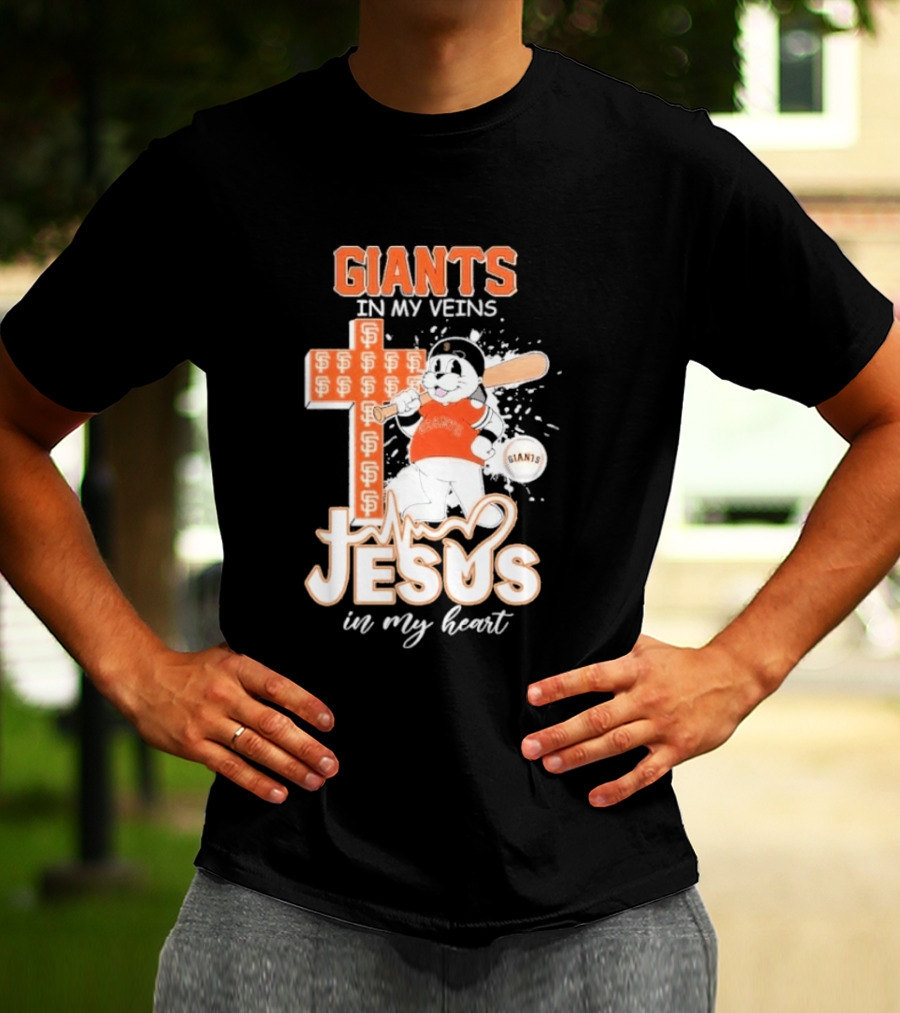 San Francisco Giants In My Veins Jesus In My Heart Baseball Cross Panda T-Shirt