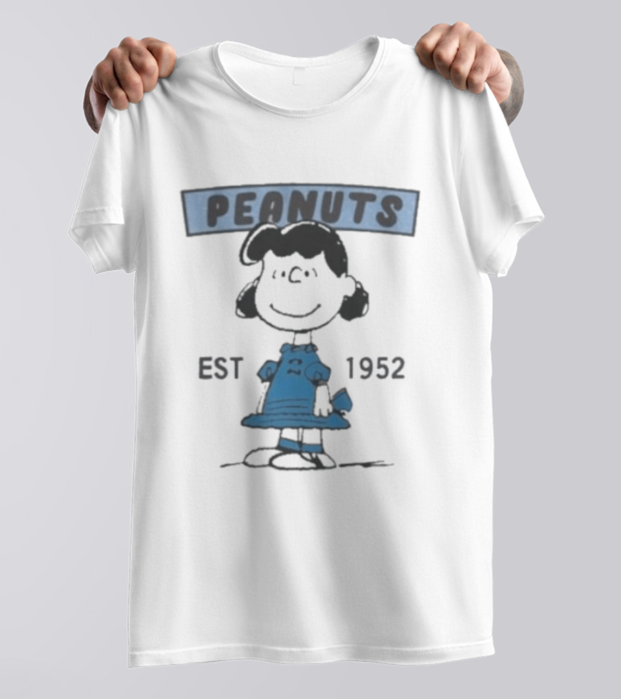 Peanuts Lucy Smile Est 1952 Vintage Comic T-Shirt