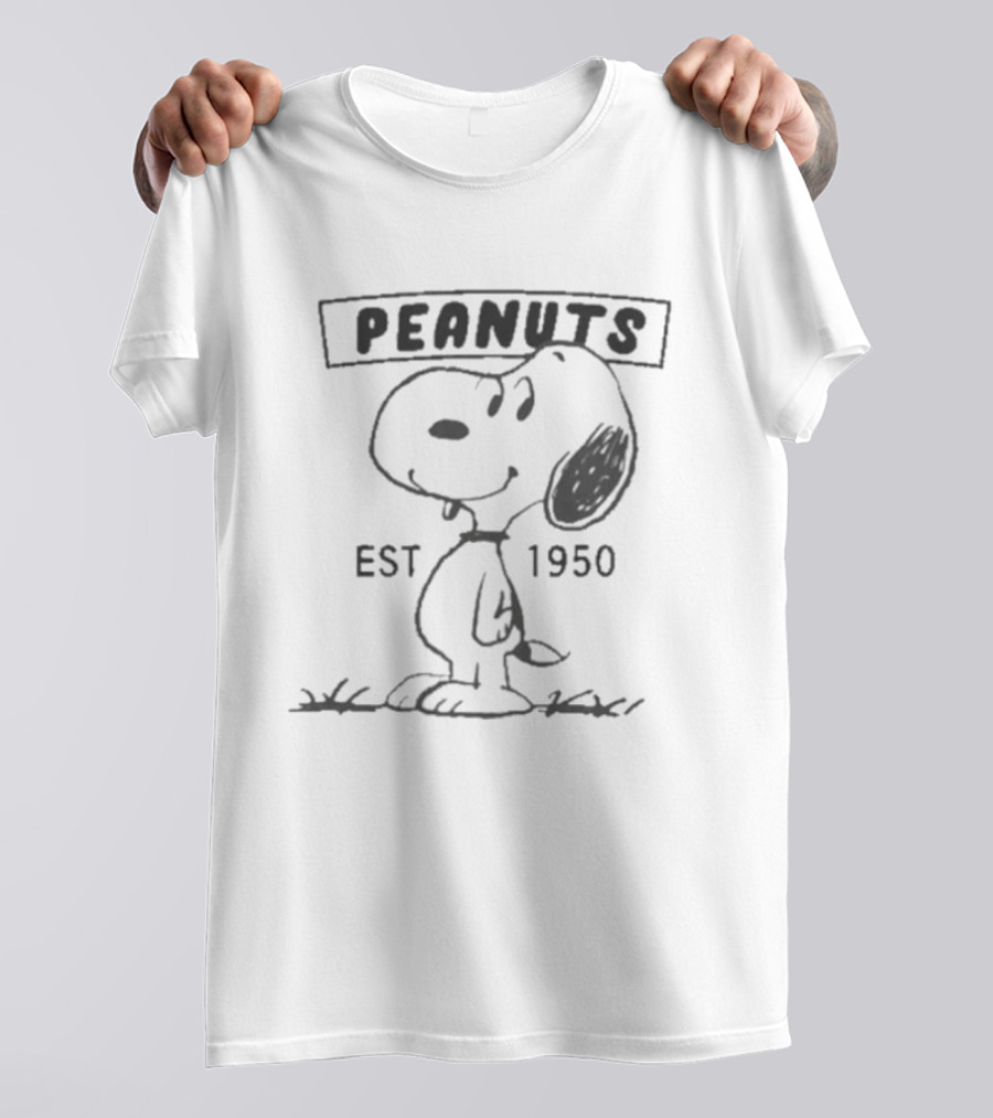 Peanuts Snoopy Smile EST 1950 Vintage Comic T-Shirt