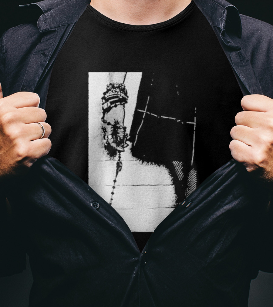 The Pretty Reckless Rosary Baphomet XScreaming T-Shirt