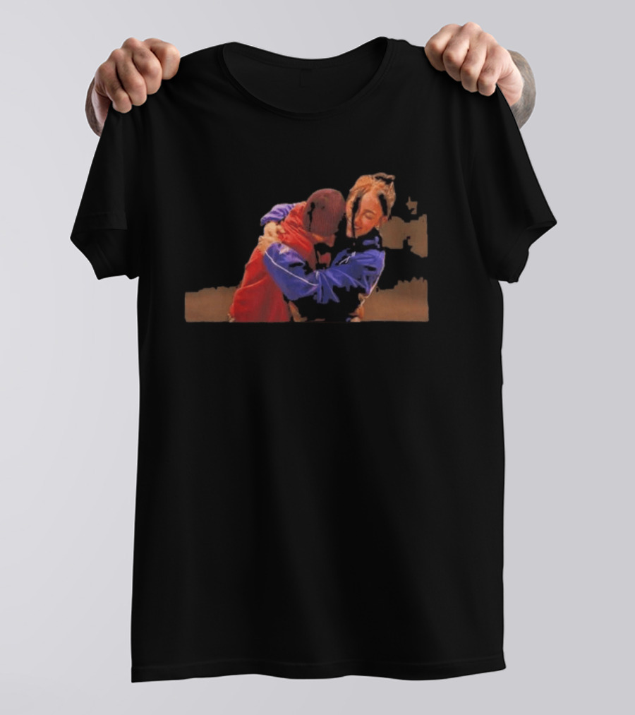 Billie Eilish Justin Bieber Hugging Embrace Fan Favorite Moment T-Shirt