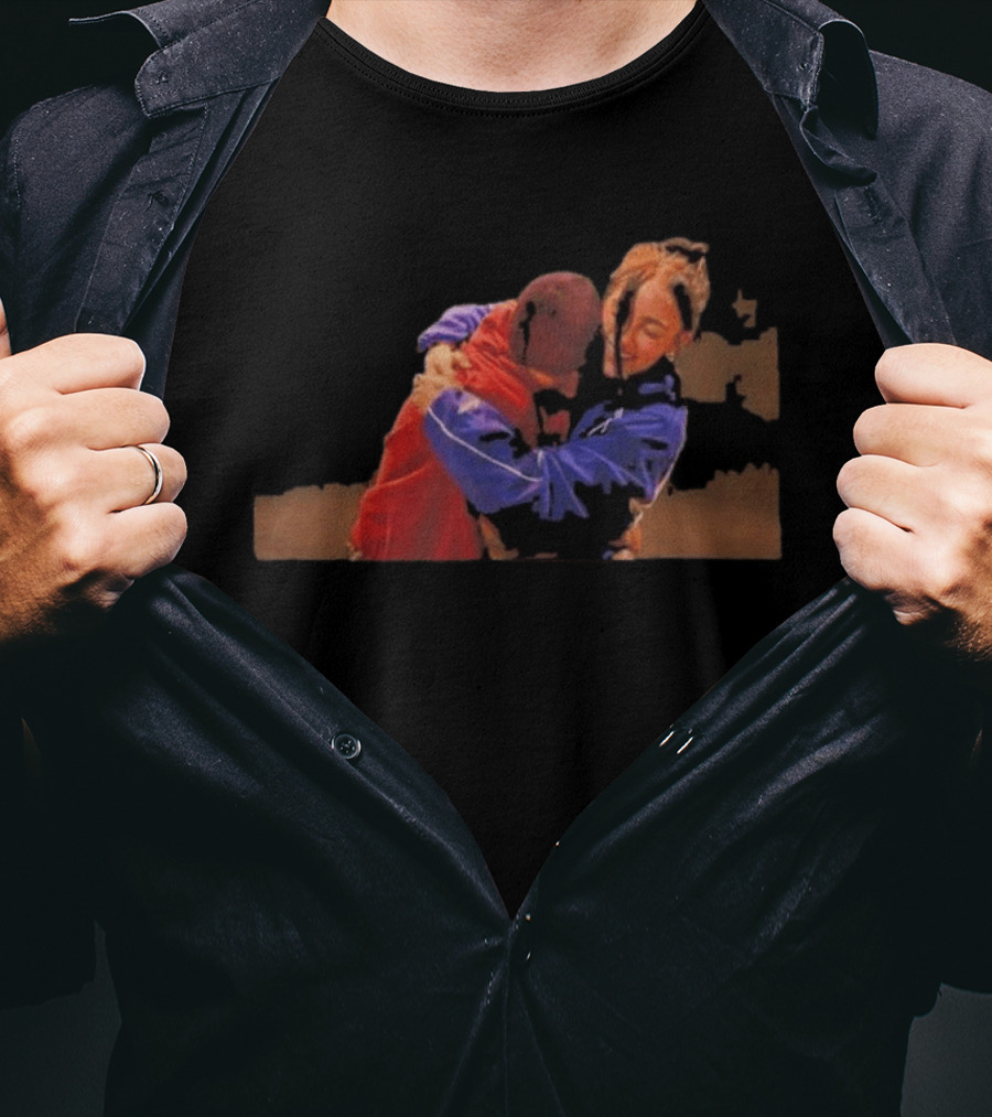 Billie Eilish Justin Bieber Hugging Embrace Fan Favorite Moment T-Shirt