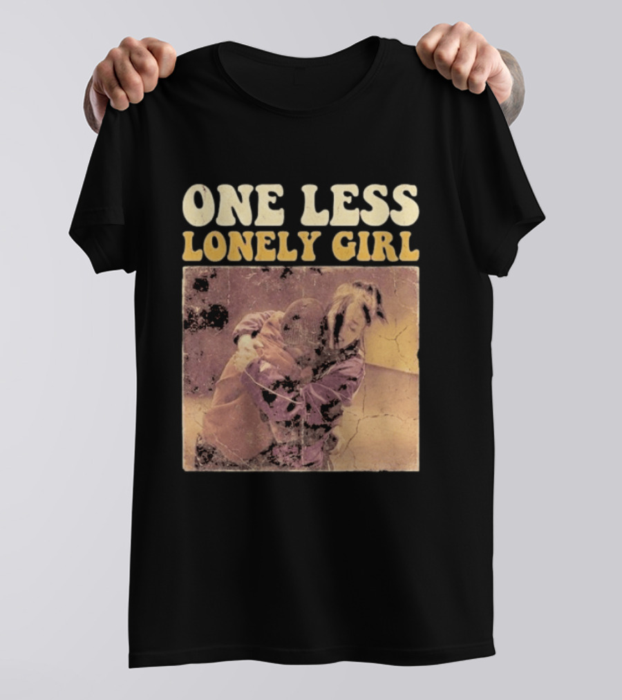Billie Eilish Justin Bieber One Less Lonely Girl Vintage Style Hug Scene T-Shirt