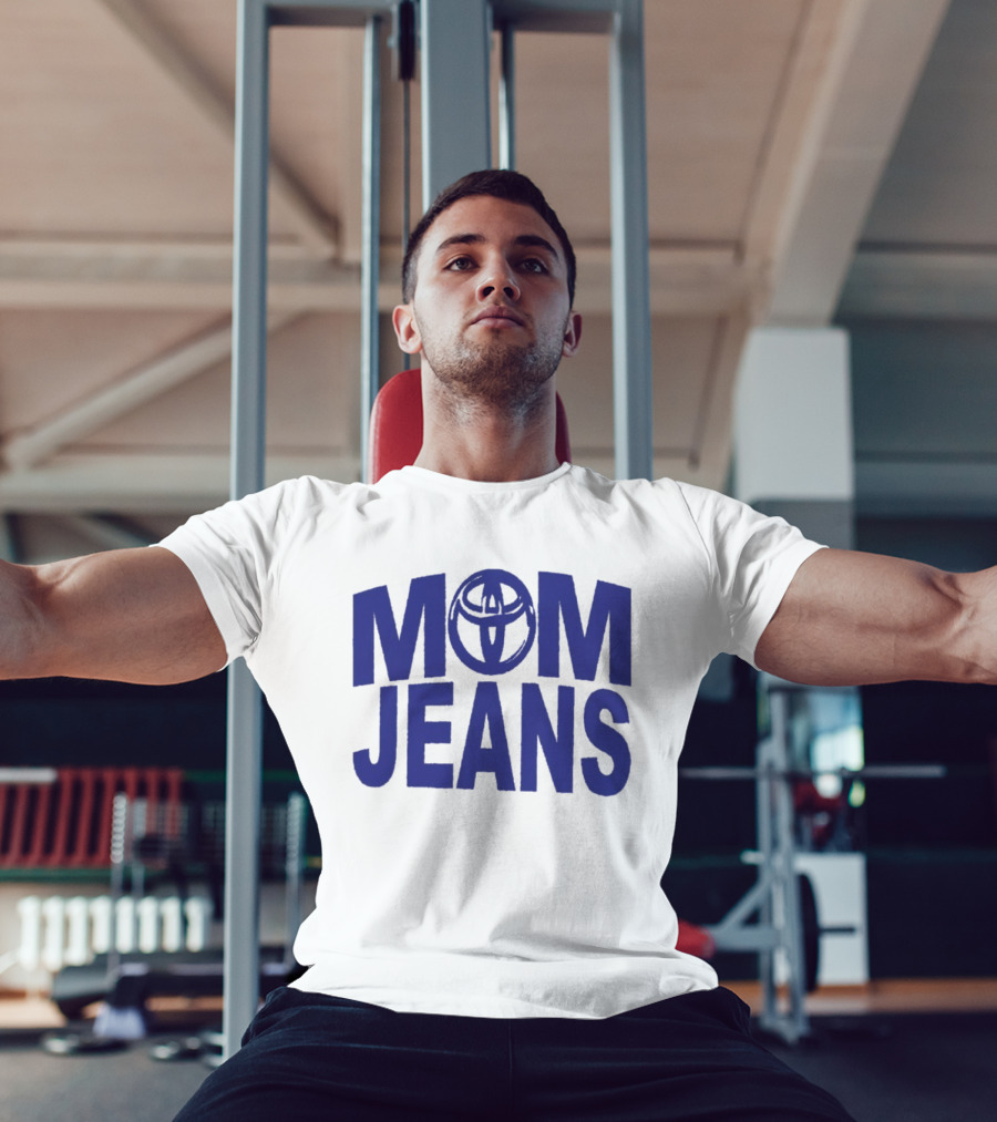 MOM JEANS Toyota T-Shirt