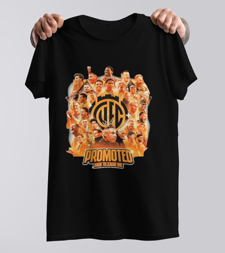 Cambridge United FC Promoted Back To League One 2026 Team Celebration Montage T-Shirt