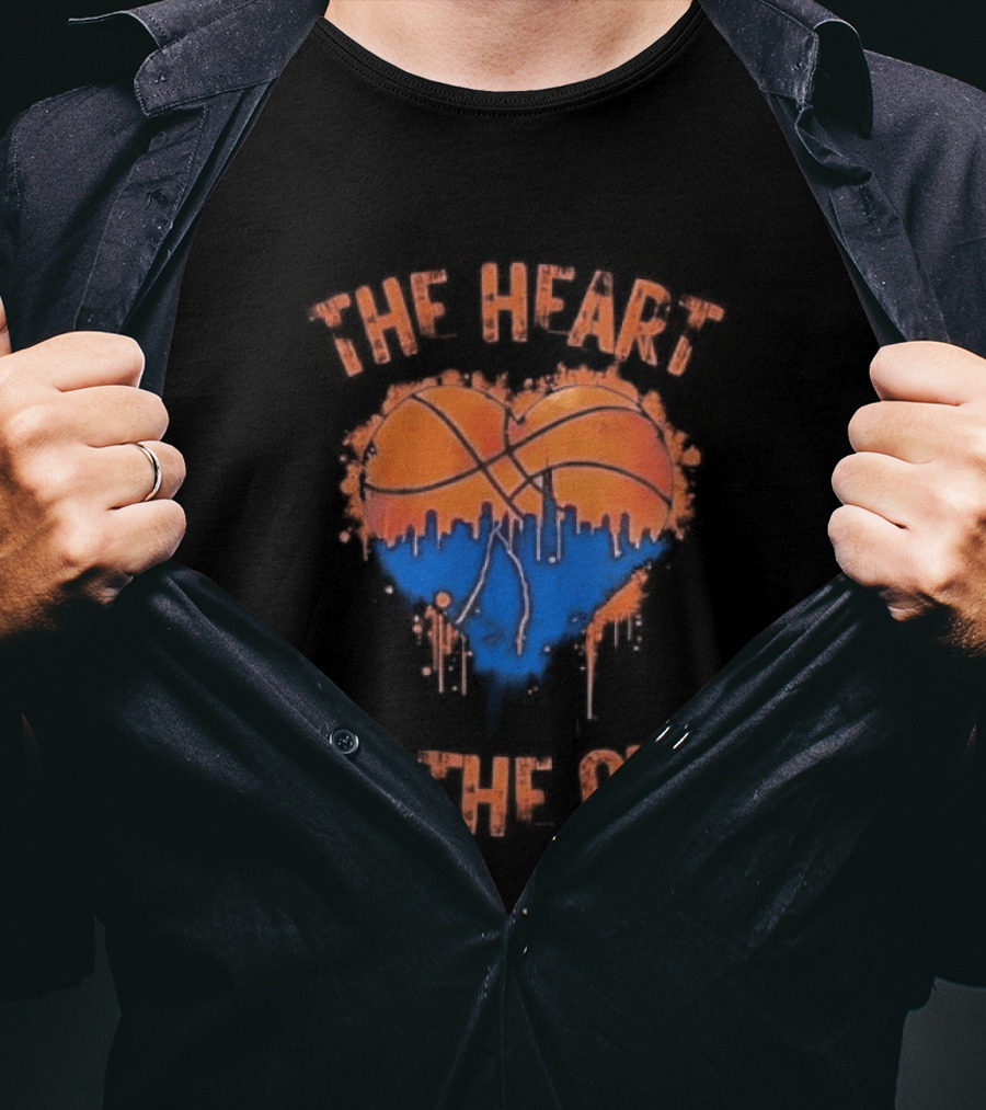 New York Knicks Heart Of The City Skyline Basketball T-Shirt