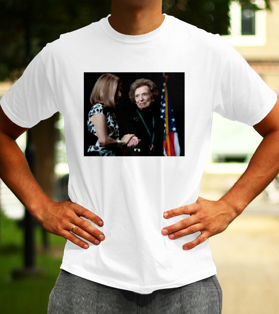 Doris Fisher Co Founder Of The Gap Remembering Legacy And Contributions T-Shirt