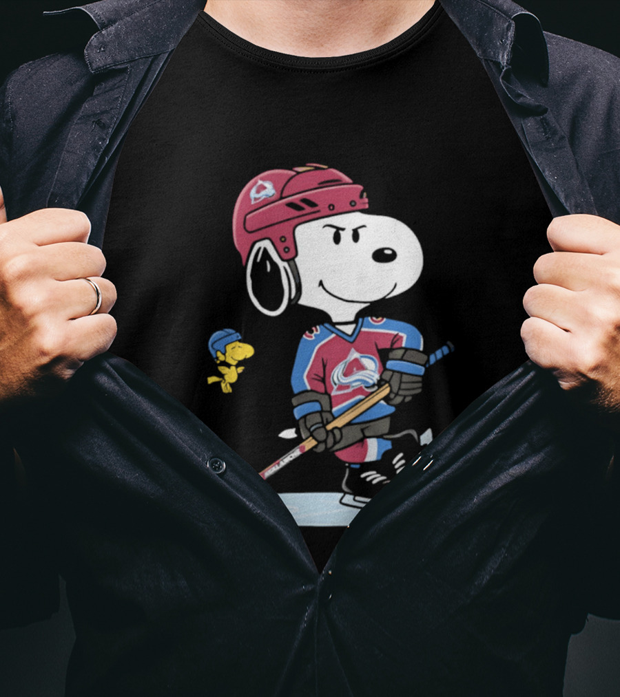 Snoopy Woodstock Colorado Avalanche NHL Hockey Peanuts Collaboration T-Shirt